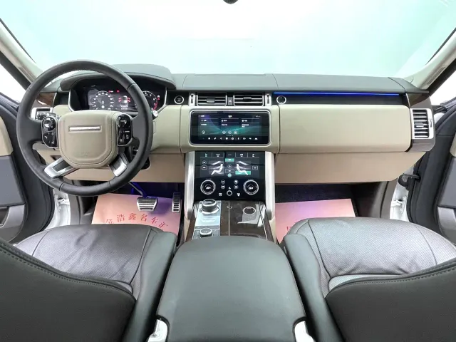 Land Rover Range Rover — Фото автомобиля 15