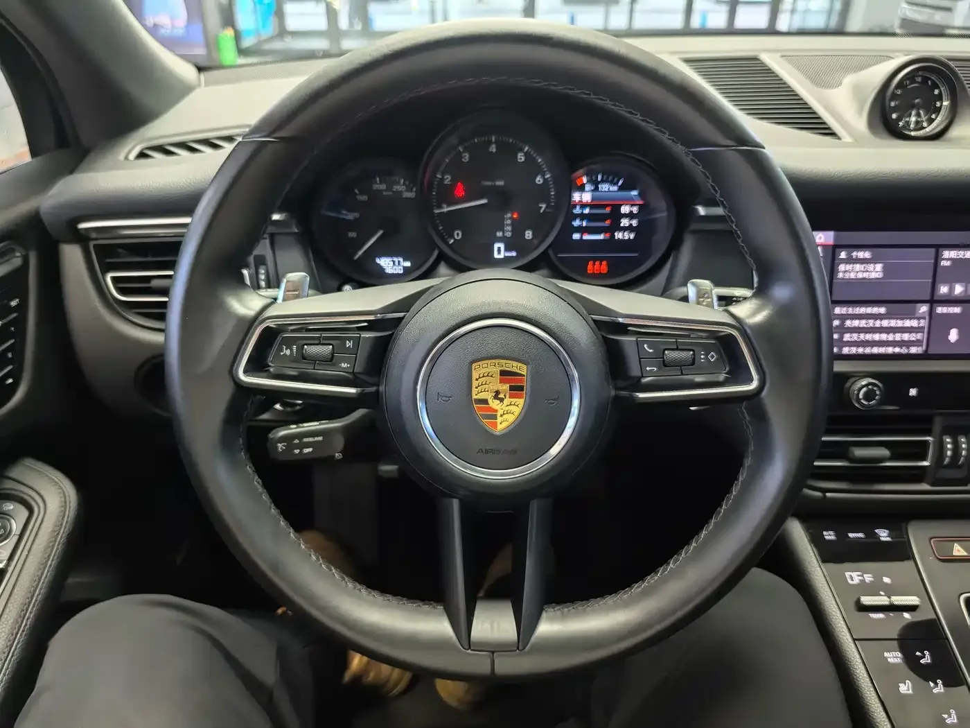 Porsche Macan 2022 Macan 2.0T — Фото автомобиля 7