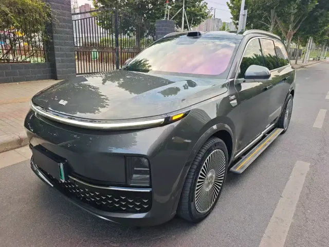 Li Auto L9 — Фото автомобиля 3