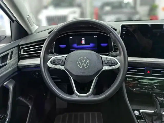 Volkswagen Sagitar — Фото автомобиля 10