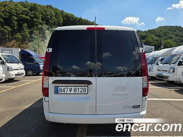 Hyundai Staria — Фото автомобиля 2