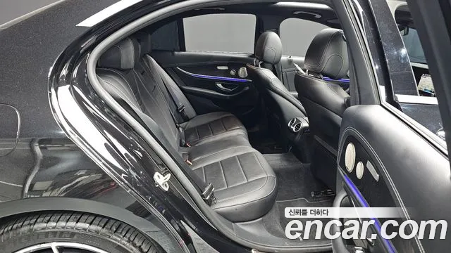 Mercedes-Benz E-Class W213 — Фото автомобиля 17