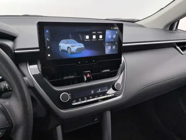Toyota Frontlander — Фото автомобиля 12