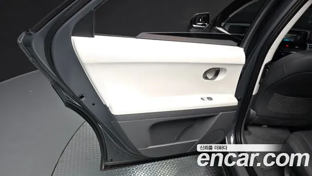 Hyundai Ioniq 5 — Фото автомобиля 14