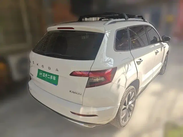 Skoda Karoq — Фото автомобиля 4