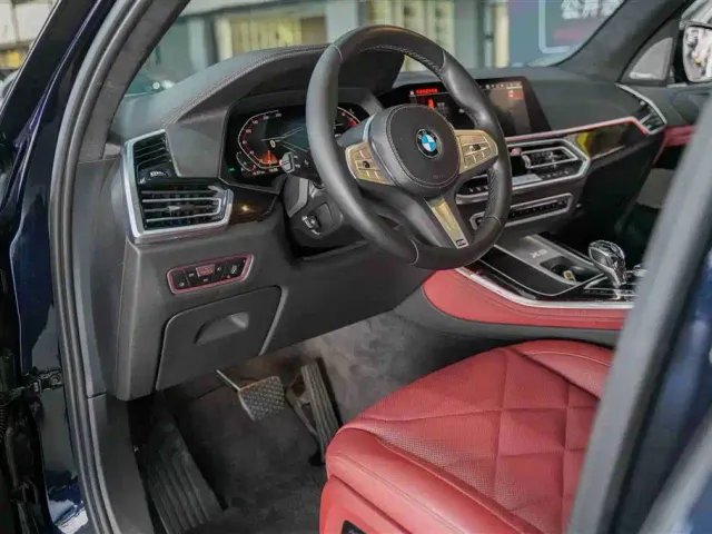 BMW X5 — Фото автомобиля 2