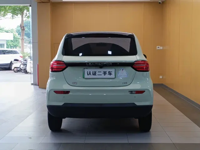 Leapmotor T03 — Фото автомобиля 27