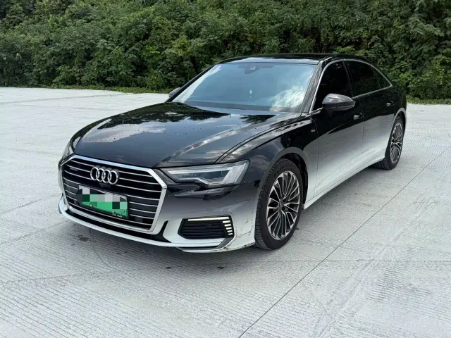 Фотография автомобиля — Audi A6L