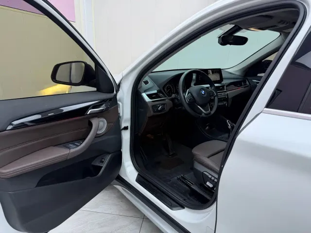 BMW X1 — Фото автомобиля 7