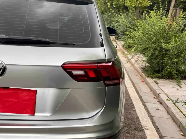 Volkswagen Tiguan L — Фото автомобиля 13