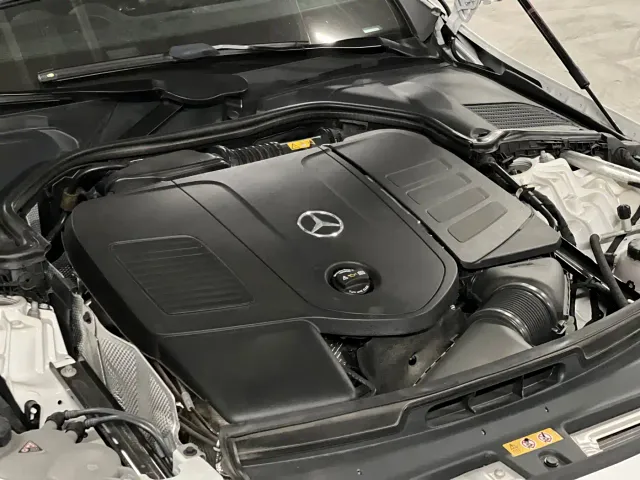 Mercedes-Benz C-Class — Фото автомобиля 19