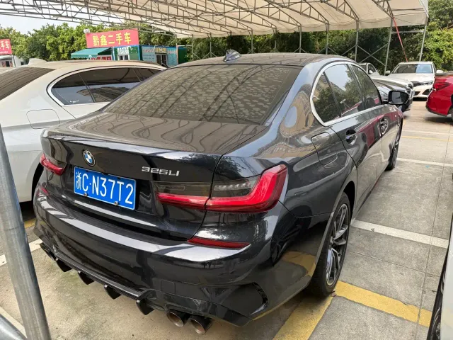 BMW 3 Series — Фото автомобиля 6