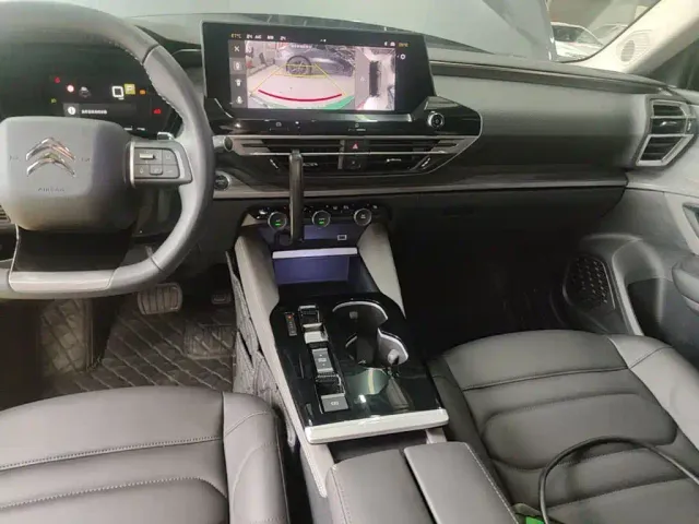 Citroen C5 X — Фото автомобиля 8