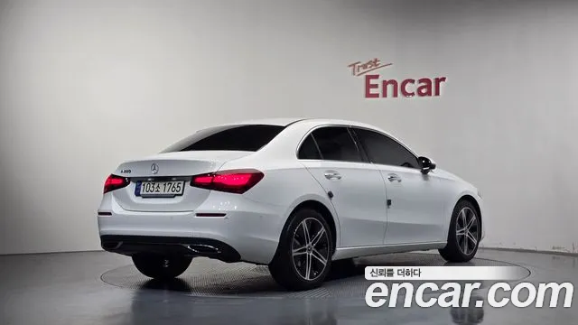 Mercedes-Benz A-Class W177 — Фото автомобиля 2