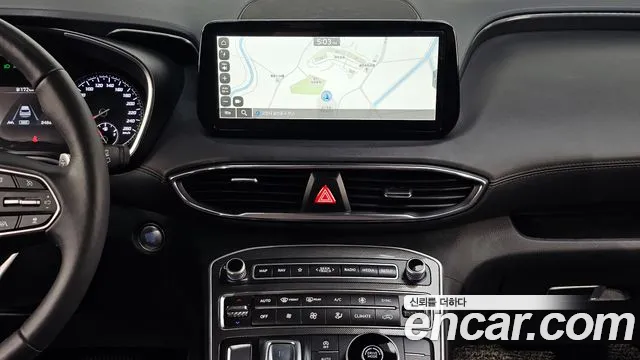 Hyundai Santafe Новый Santa Fe Дизель 2.2 2WD — Фото автомобиля 15