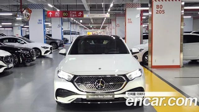 Mercedes-Benz E-Class W214 — Фото автомобиля 2
