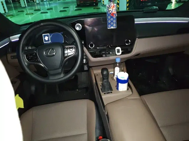Lexus ES — Фото автомобиля 5