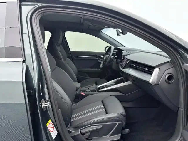 Audi A3 — Фото автомобиля 5