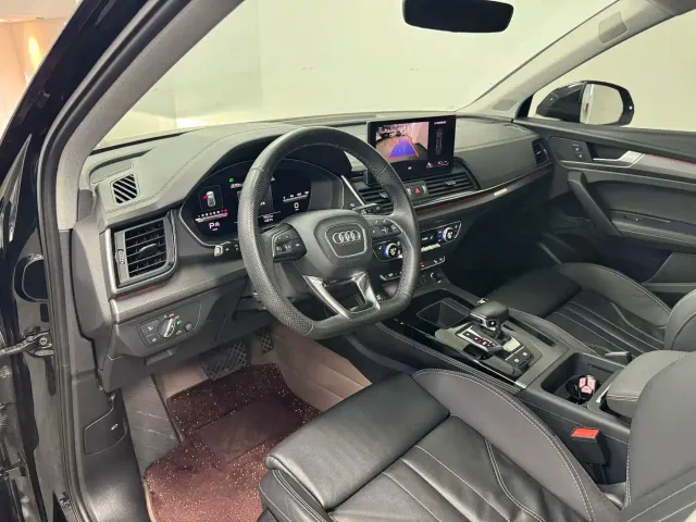 Audi Q5L — Фото автомобиля 12
