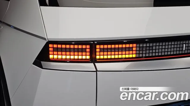 Hyundai Ioniq 5 — Фото автомобиля 23