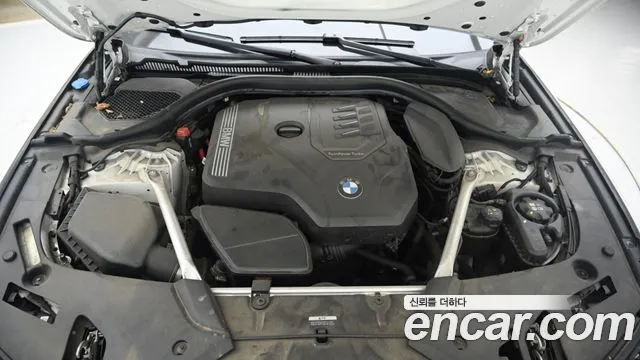 BMW 5-Series 5 серия (G30) 530i xDrive M Sport — Фото автомобиля 6