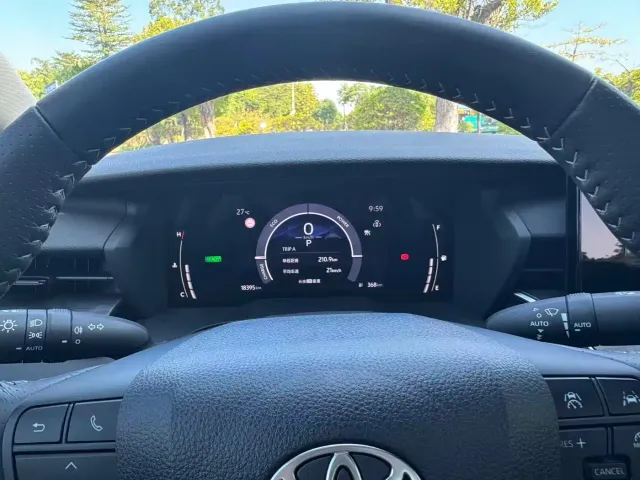 Toyota Camry — Фото автомобиля 13