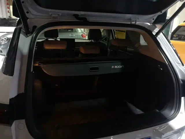 Geely ICON — Фото автомобиля 18