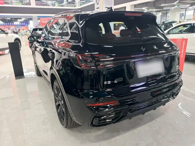Hongqi HS5 — Фото автомобиля 4