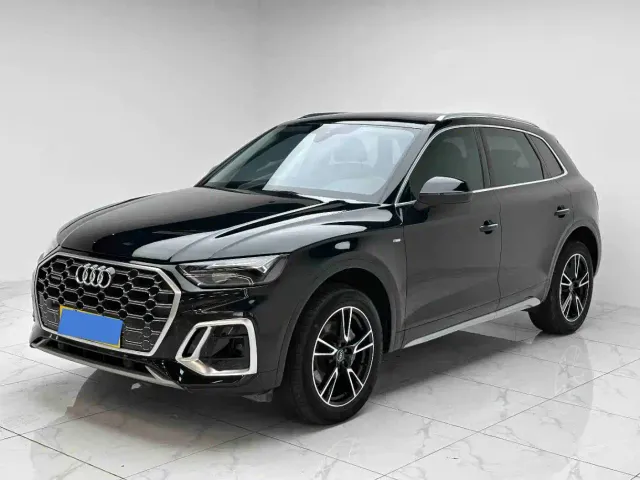 Фотография автомобиля — Audi Q5L