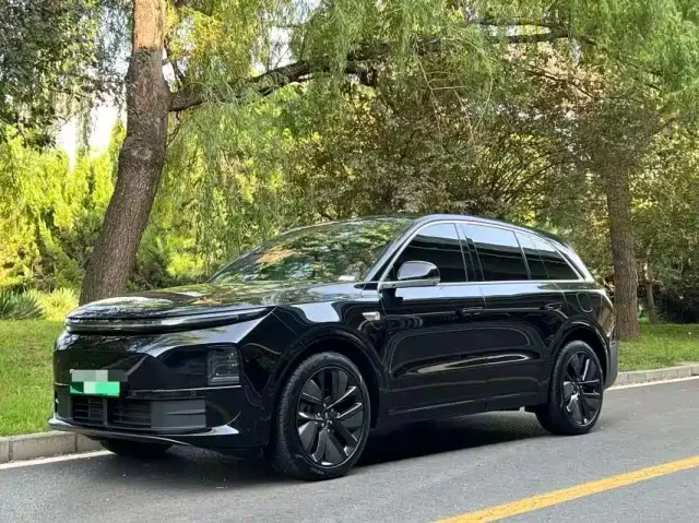 Фотография автомобиля — Li Auto L6