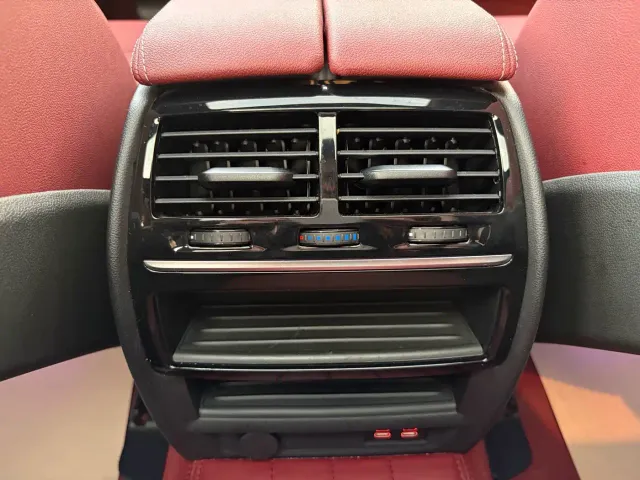 BMW 5 Series — Фото автомобиля 15