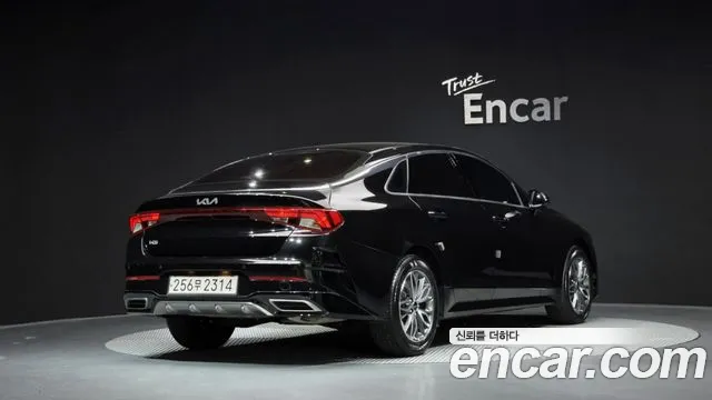 Kia K5 Generation 3 — Фото автомобиля 2