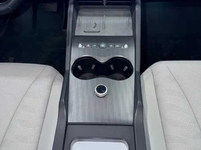 BYD Seal 06 DM-i Touring — Фото автомобиля 12