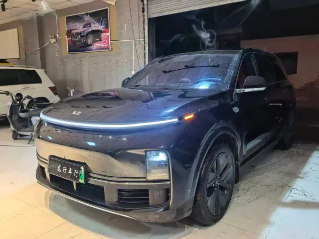 Фотография автомобиля — Li Auto L9