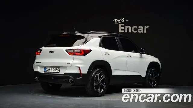 Chevrolet Trailblazer New — Фото автомобиля 2