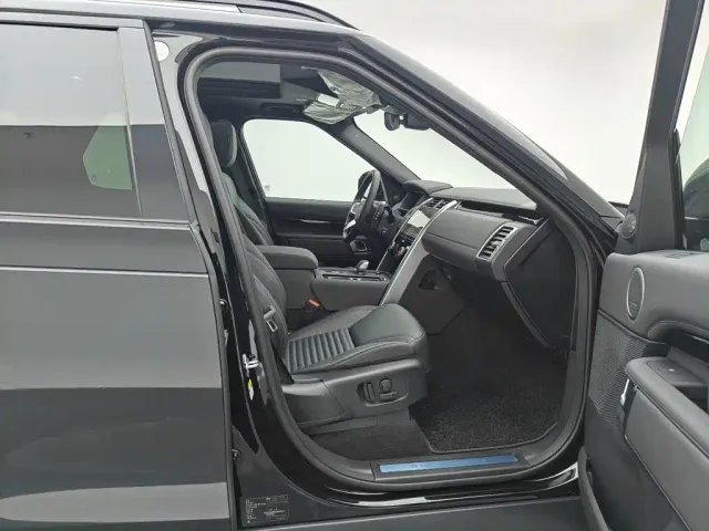 Land Rover Discovery — Фото автомобиля 15