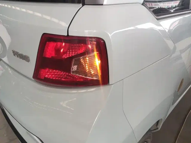 DFSK Mini EV — Фото автомобиля 7