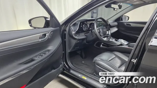 Hyundai Grandeur Grandeur (New) Hybrid — Фото автомобиля 15