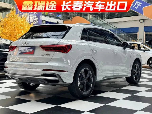 Audi Q3 — Фото автомобиля 6