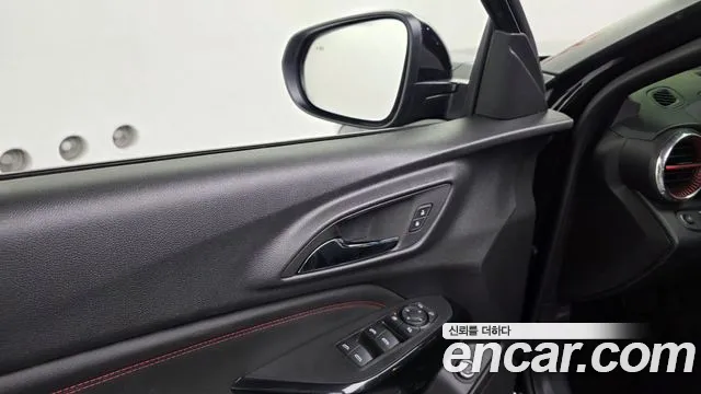 ChevroletGMDaewoo Trax Trax Кроссовер — Фото автомобиля 22