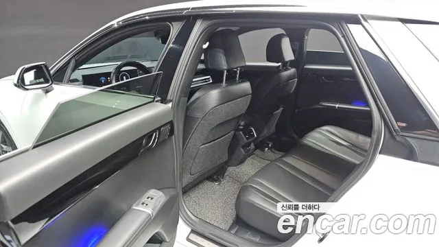 Hyundai Grandeur Grandeur (GN7) 3.5 LPG 2WD (Такси) — Фото автомобиля 11
