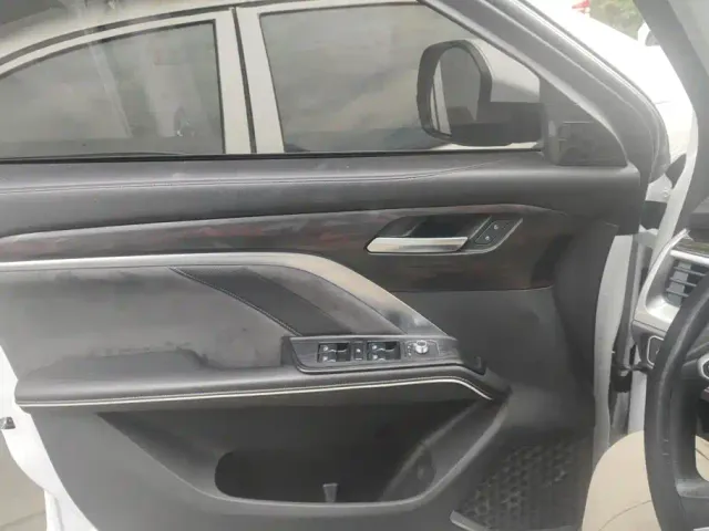 Haval H6 — Фото автомобиля 7
