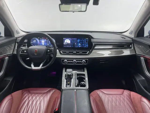 Hongqi HS5 — Фото автомобиля 12