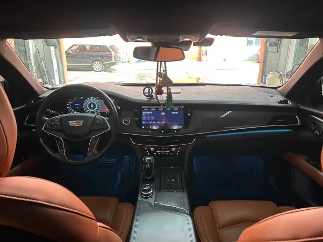 Cadillac CT6 — Фото автомобиля 5