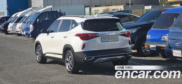 Kia Seltos Seltos Бензин 1.6 турбо 2WD — Фото автомобиля 5