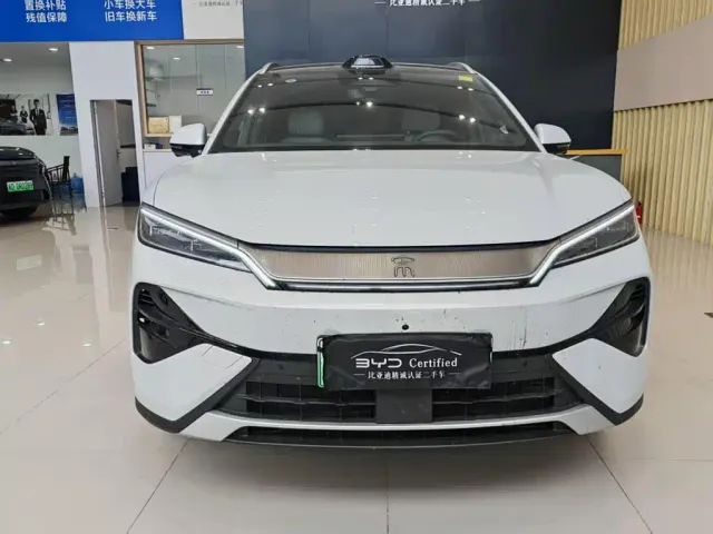 BYD Song Ultra — Фото автомобиля 2