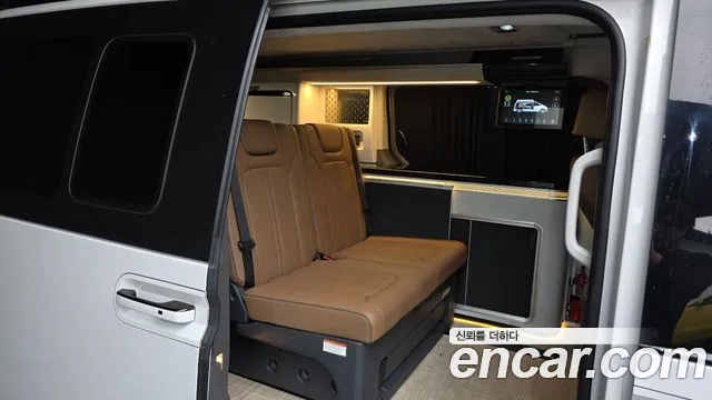 Hyundai Staria Staria — Фото автомобиля 11