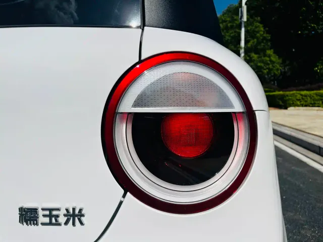 Changan Lumin — Фото автомобиля 7