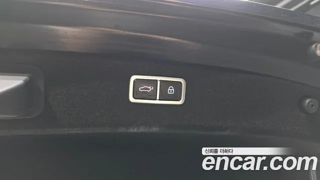 Genesis G80 Бензин 2.5 турбо AWD — Фото автомобиля 8