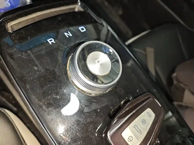 Geely Geometry E Firefly — Фото автомобиля 13